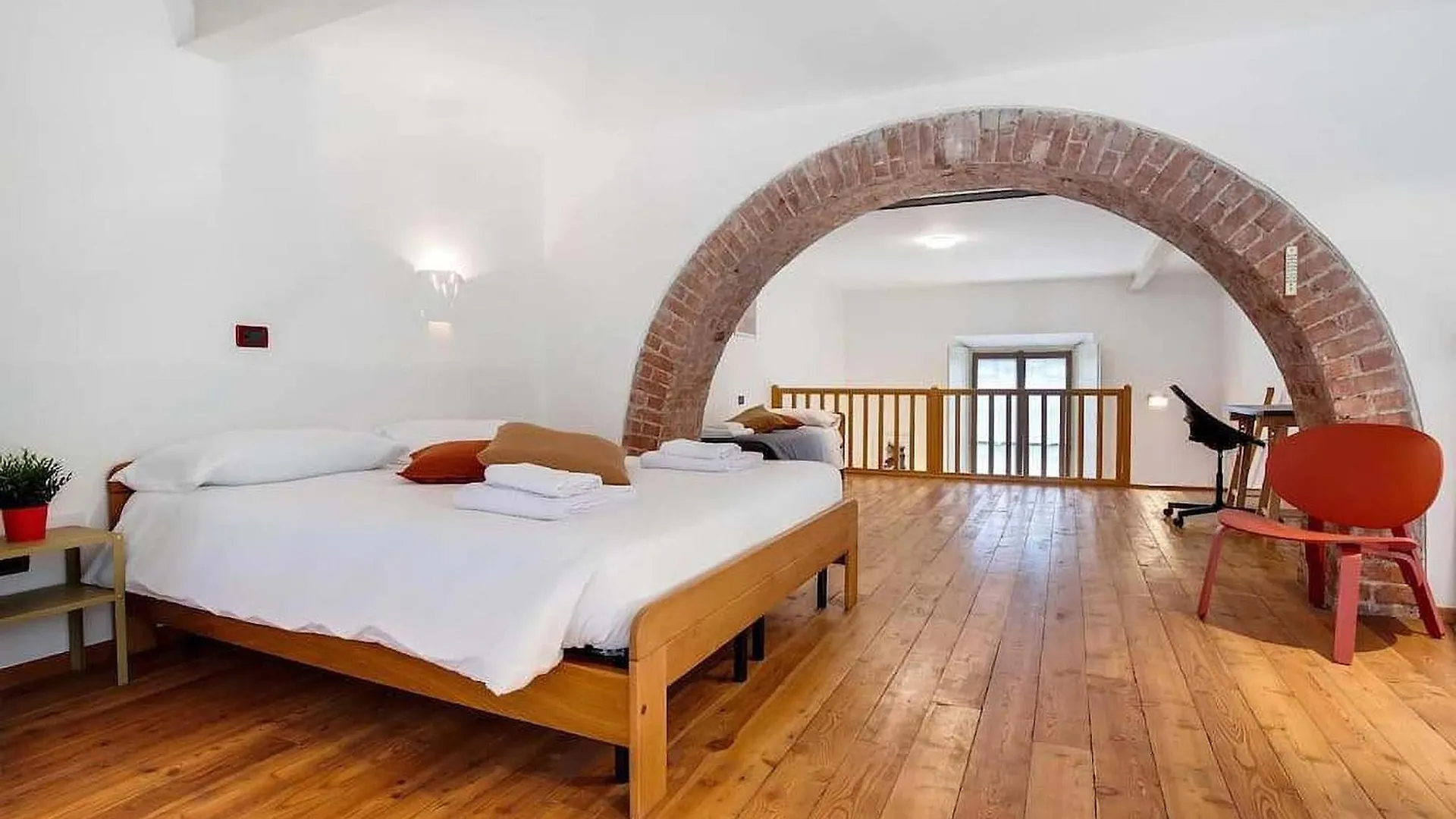 Urban Loft - Milano Porta Romana 0*, Milan